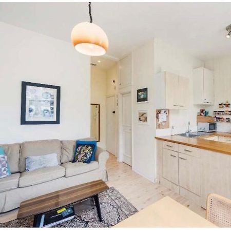 Kensington One Bed Apartment Suite London Exterior photo